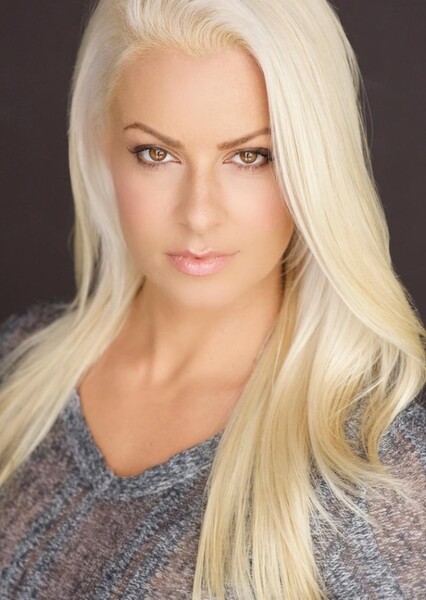 Maryse Ouellet Mizanin photo