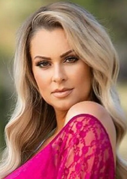 Maryse Ouellet Mizanin photo