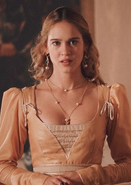 Matilda Lutz photo