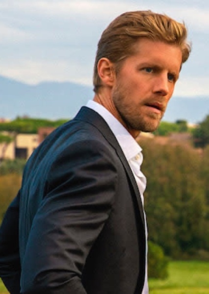 Matt Barr