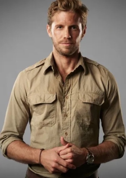 Matt Barr photo