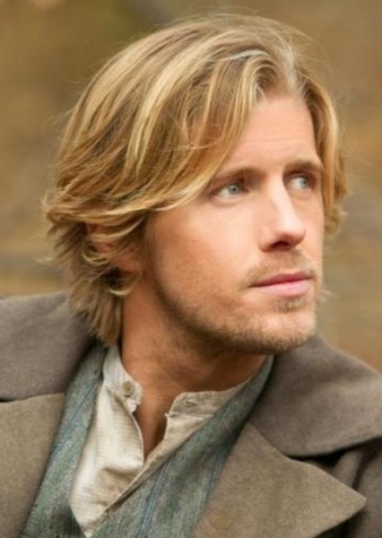 Matt Barr photo