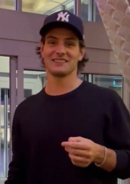 Matt Barzal photo