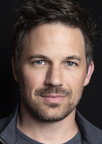 Matt Lanter photo