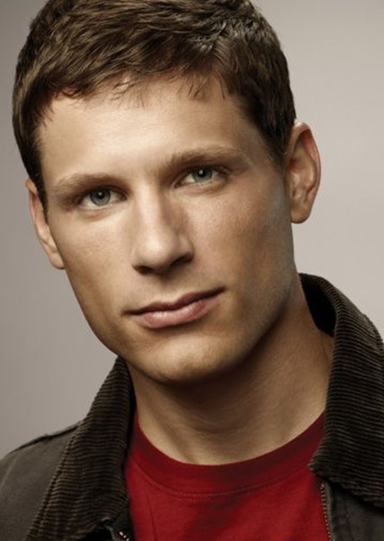 Matt Lauria