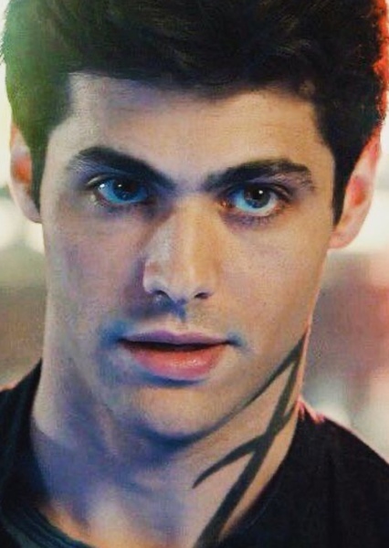 Matthew Daddario photo
