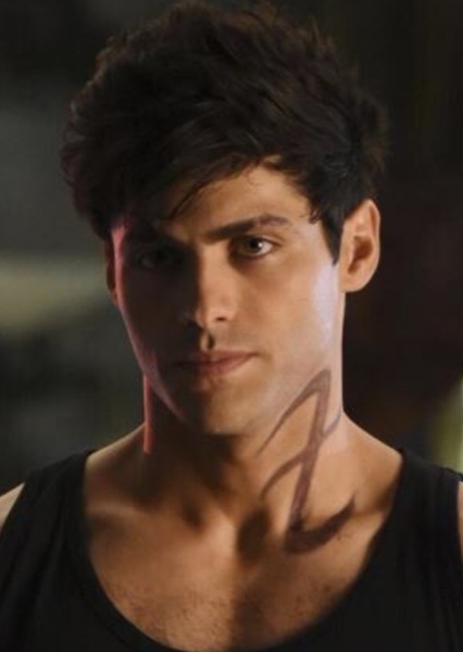 Matthew Daddario photo