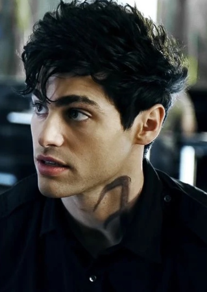 Matthew Daddario photo