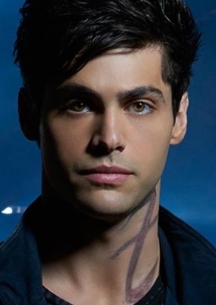 Matthew Daddario photo