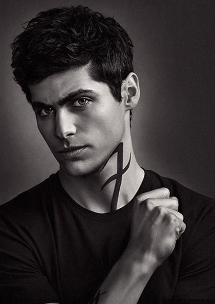 Matthew Daddario photo
