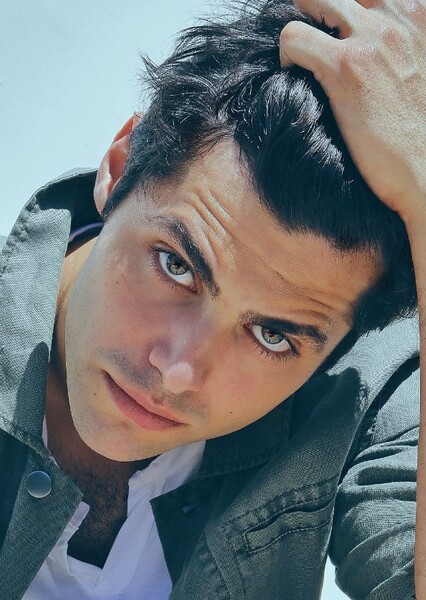 Matthew Daddario photo