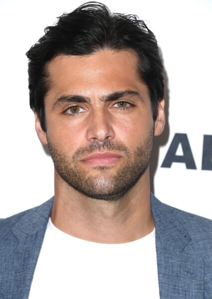Matthew Daddario photo