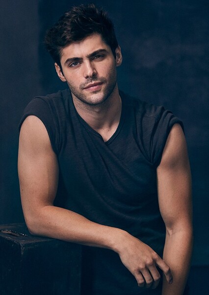 Matthew Daddario photo