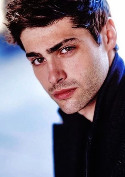 Matthew Daddario photo