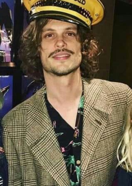Matthew Gray Gubler photo