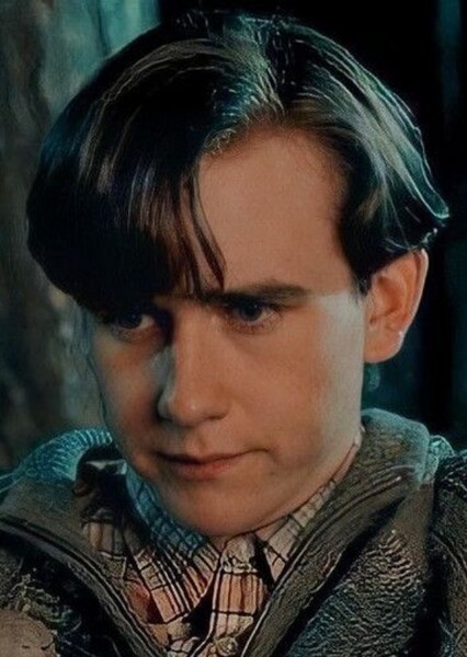 Matthew Lewis photo