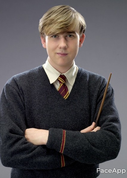 Matthew Lewis photo