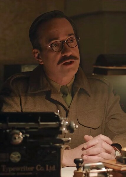 Matthew Macfadyen photo