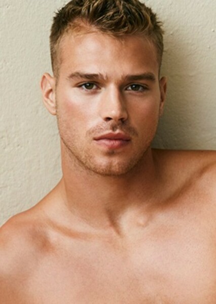 Matthew Noszka photo