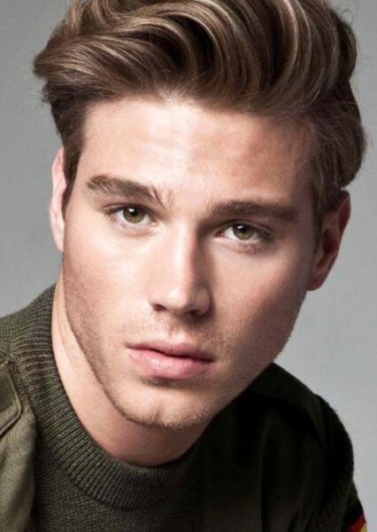 Matthew Noszka photo