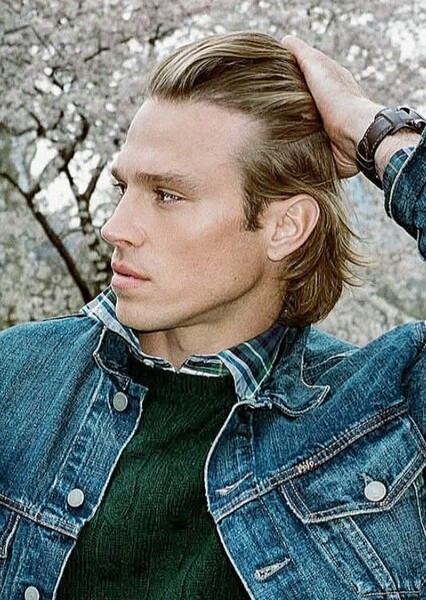 Matthew Noszka photo