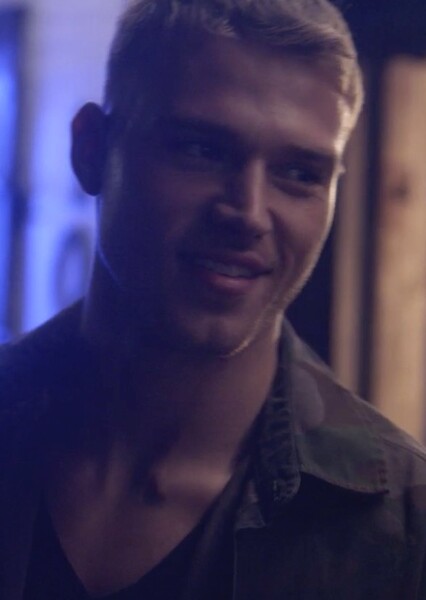 Matthew Noszka photo