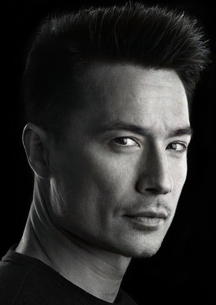 Matthew Yang King photo