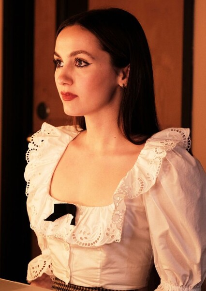Maude Apatow photo