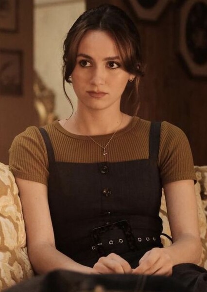 Maude Apatow photo