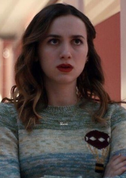 Maude Apatow photo