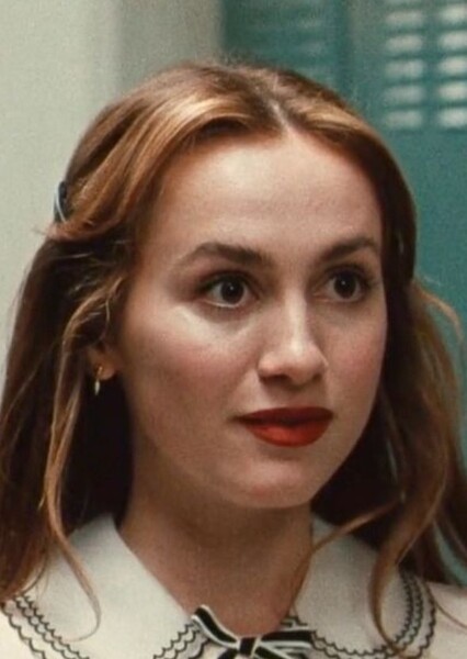 Maude Apatow