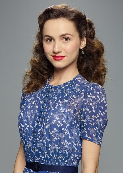 Maude Apatow photo
