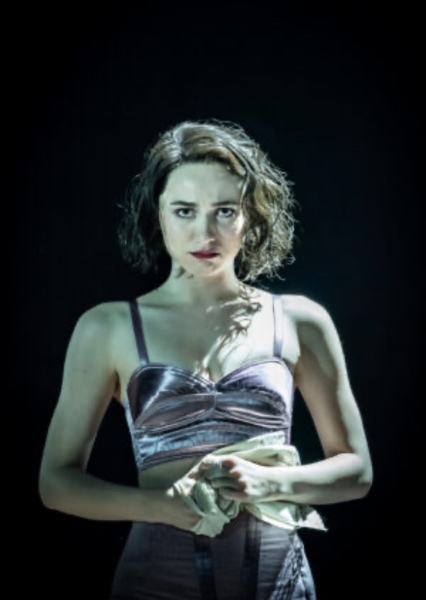 Maude Apatow photo