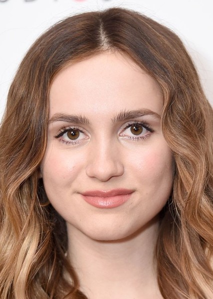 Maude Apatow photo