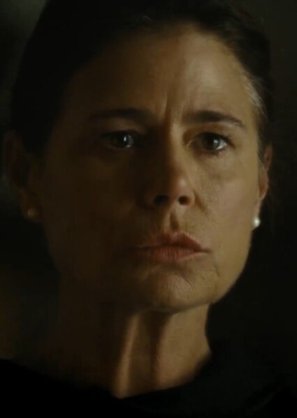 Maura Tierney photo