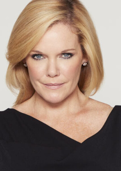 Maura West photo