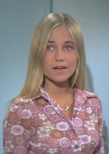 Maureen McCormick photo