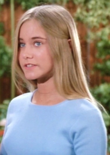 Maureen McCormick photo