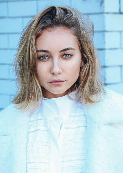 Mavournee Hazel photo