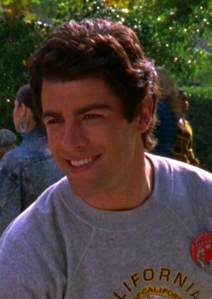 Max Greenfield photo