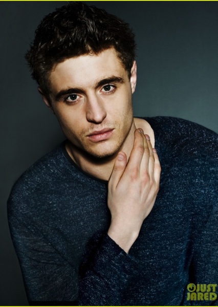 Max Irons photo