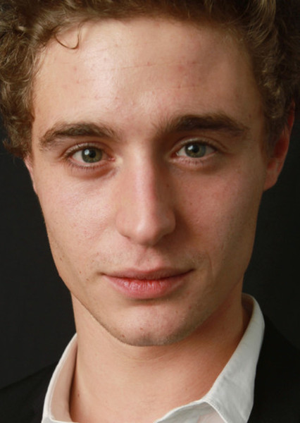 Max Irons photo