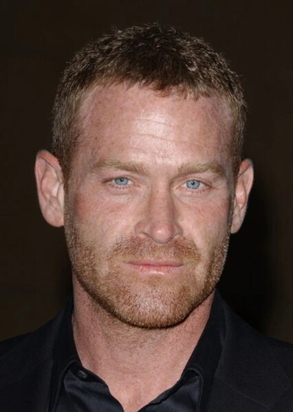Max Martini photo