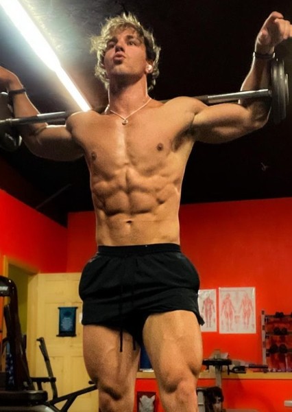 Maxim Peshek photo