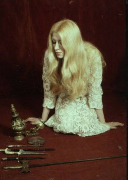 Maxine Sanders photo
