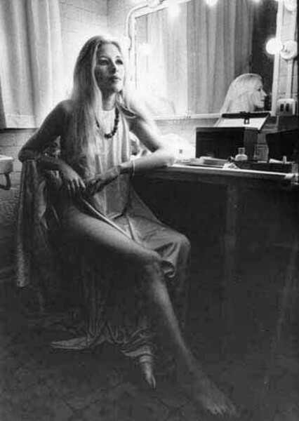 Maxine Sanders photo