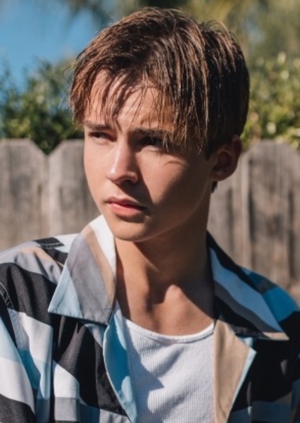 Maxwell Jenkins photo
