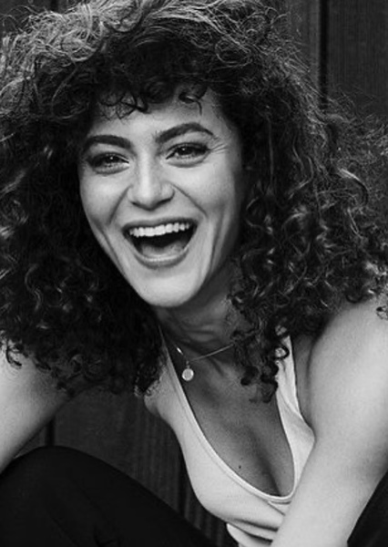 May Calamawy photo