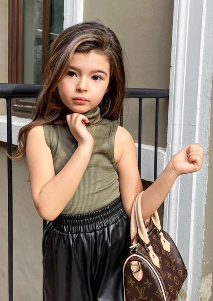 Maya Basol photo