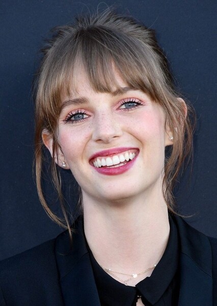 Maya Hawke photo